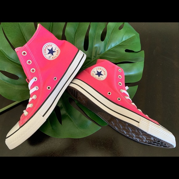 Hi Top Converse | ‘Pink Paper’ - Picture 3 of 3
